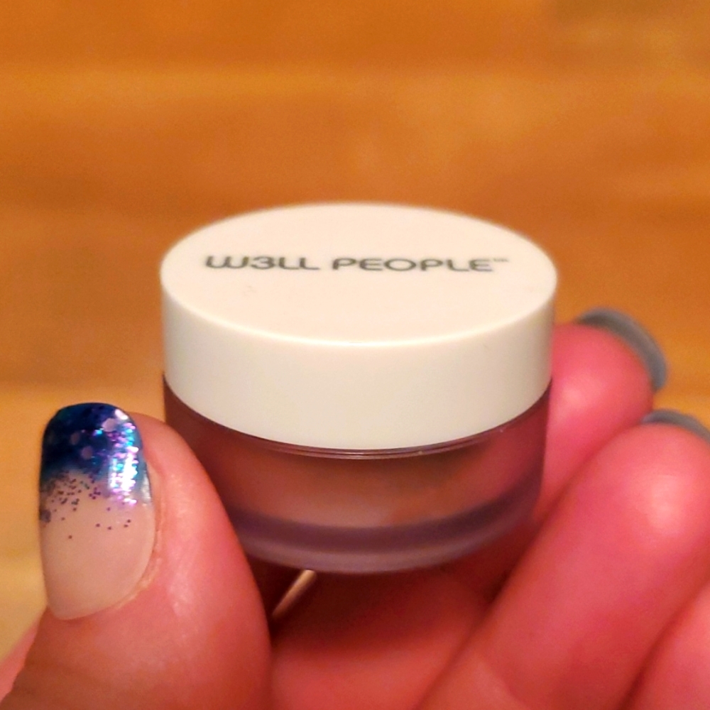 W3LL People Mini Bio Bronzer powder in Natural‎ Tan